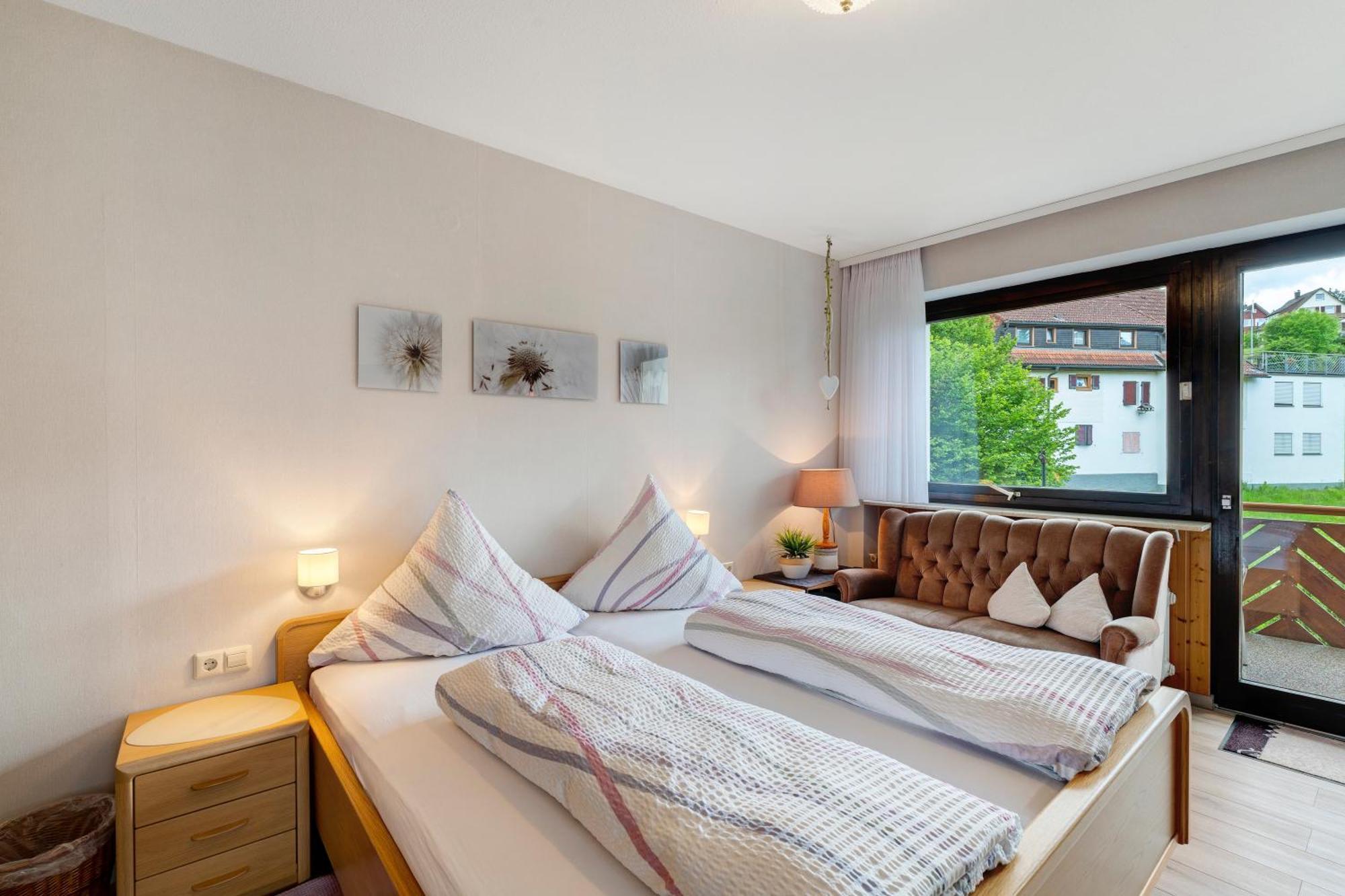 フロイデンシュタットHaus Seilerアパートメント エクステリア 写真